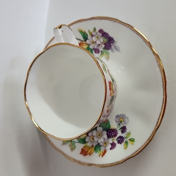 Vintage Jason Teacup Set Flowers and Berries Design - Picture 6 of 8